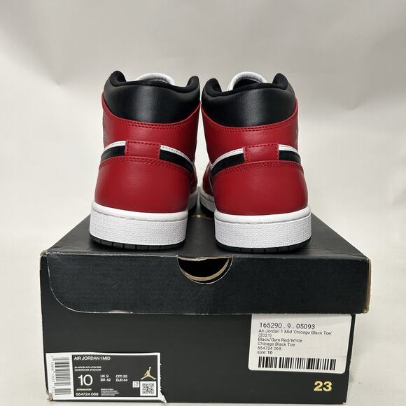 Nike Air Jordan 1 Mid Retro “Chicago Black Toe/Gym Red\